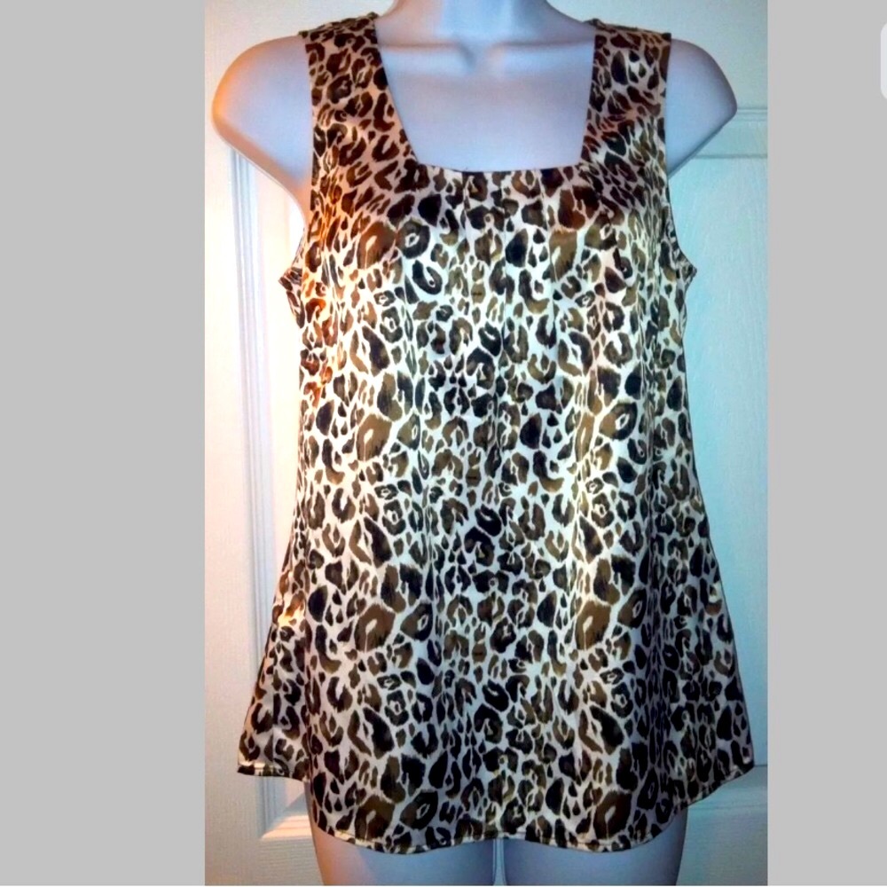 Ann Taylor Leopard Print Sleeveless Blouse in Brown and Black